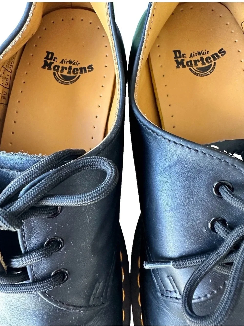 Dr. Martens Docs 1461 Black Leather Low Top Oxford Shoes – Size US M8/ W9.5